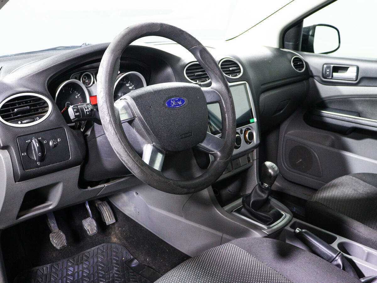 Ford Focus, 2011 Фото №12