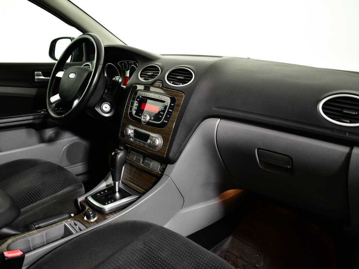 Ford Focus, 2009 Фото №9