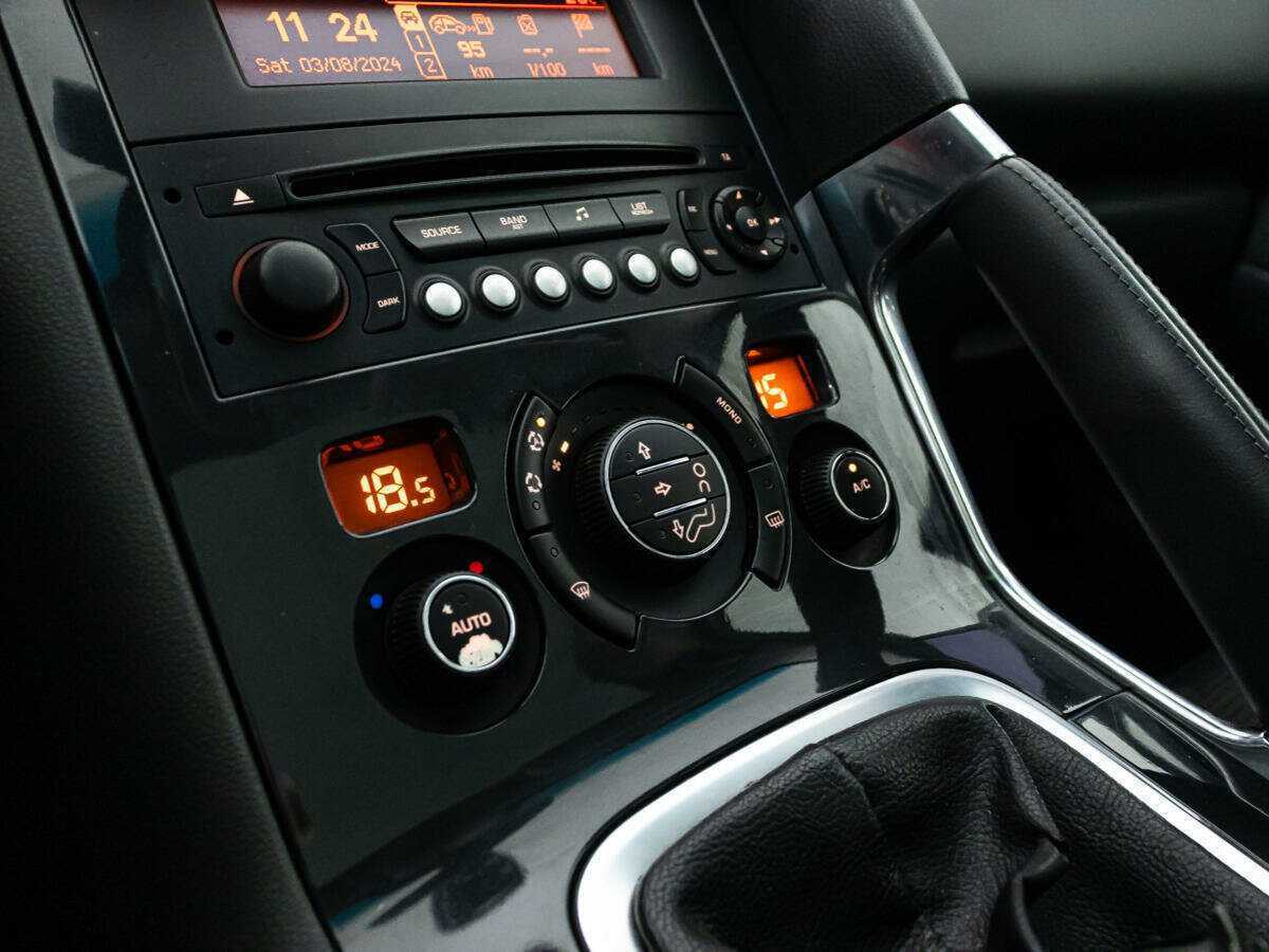 Peugeot 3008, 2011 Фото №14