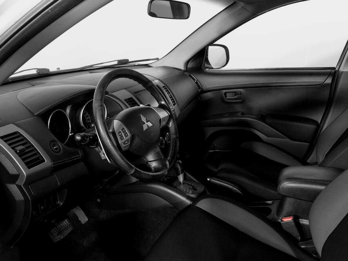 Mitsubishi Outlander, 2011 Фото №15