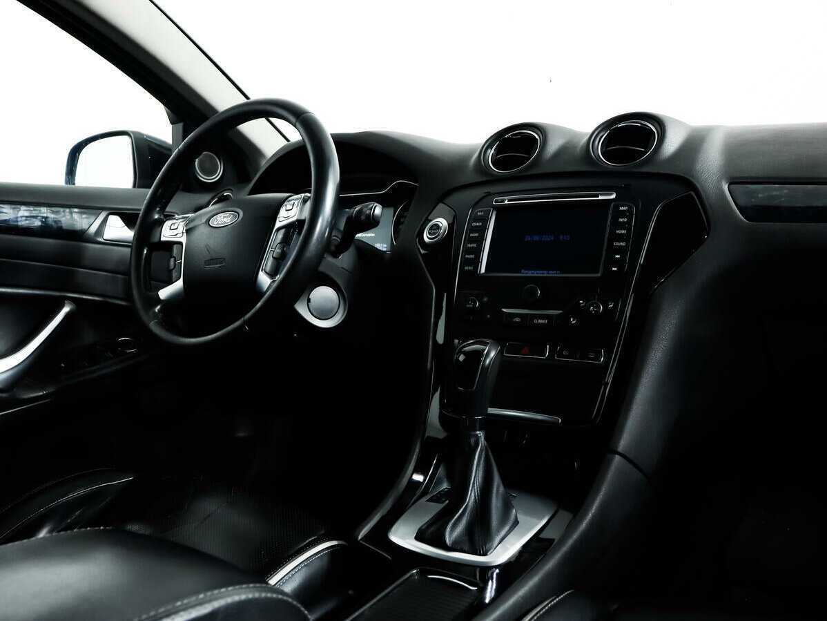 Ford Mondeo, 2011 Фото №9