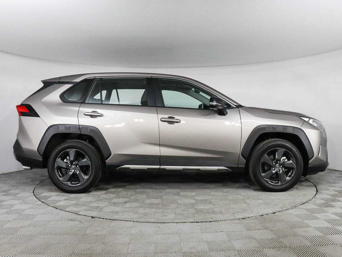 Toyota RAV4, 2023 - 2 765 км. | Фото №4