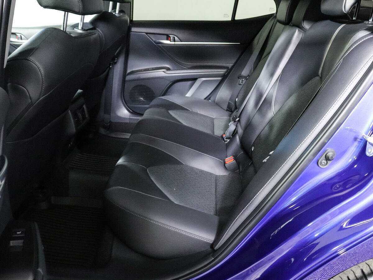 Toyota Camry, 2021 Фото №10