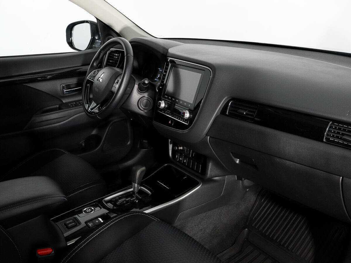 Mitsubishi Outlander, 2020 Фото №14