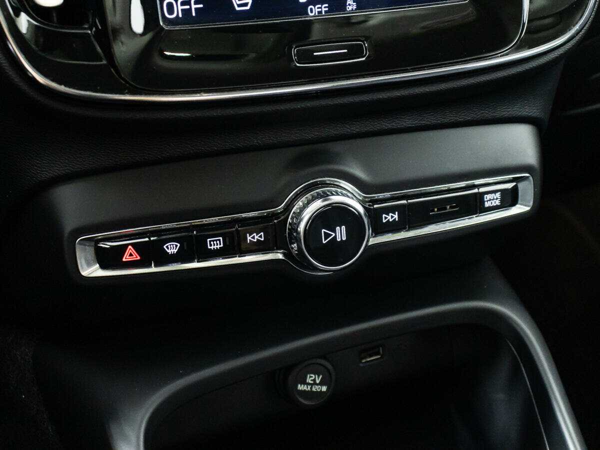 Volvo XC40, 2020 Фото №20