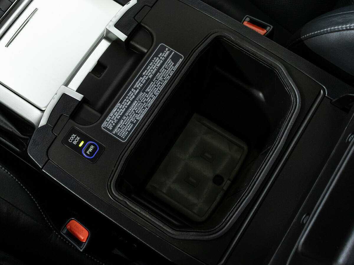 Toyota Land Cruiser, 2015 Фото №21