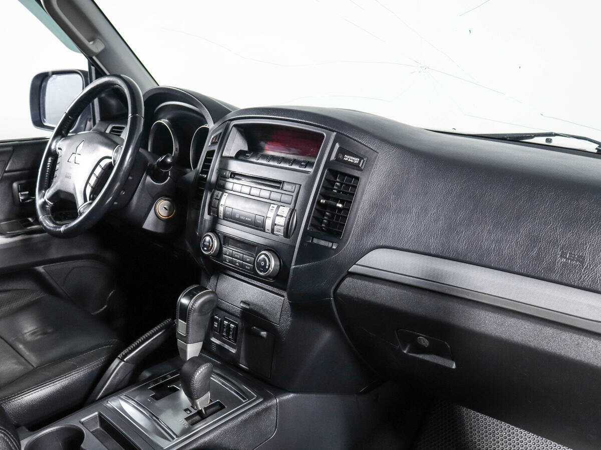 Mitsubishi Pajero, 2011 - 226 491 км. | Фото №7