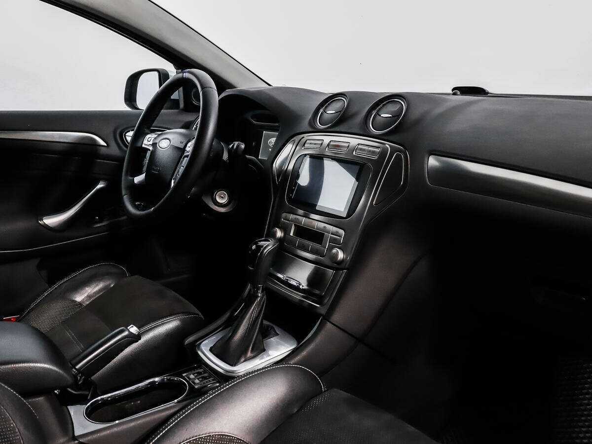 Ford Mondeo, 2010 Фото №12