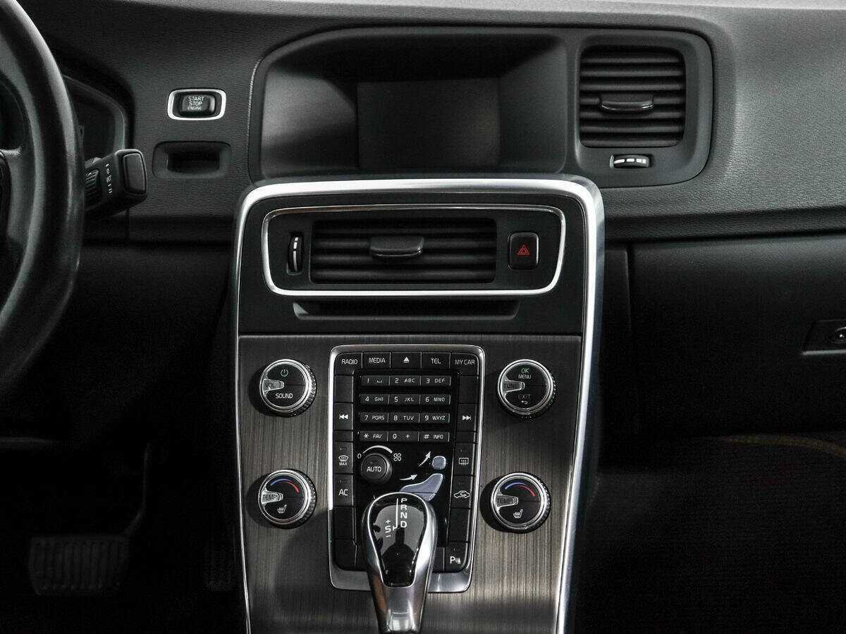 Volvo S60, 2014 Фото №13