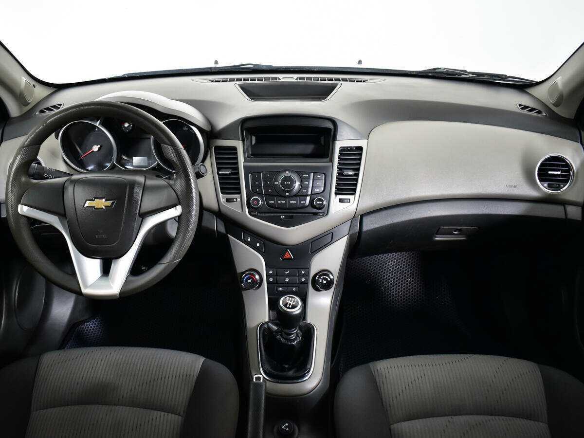 Chevrolet Cruze, 2010 Фото №12