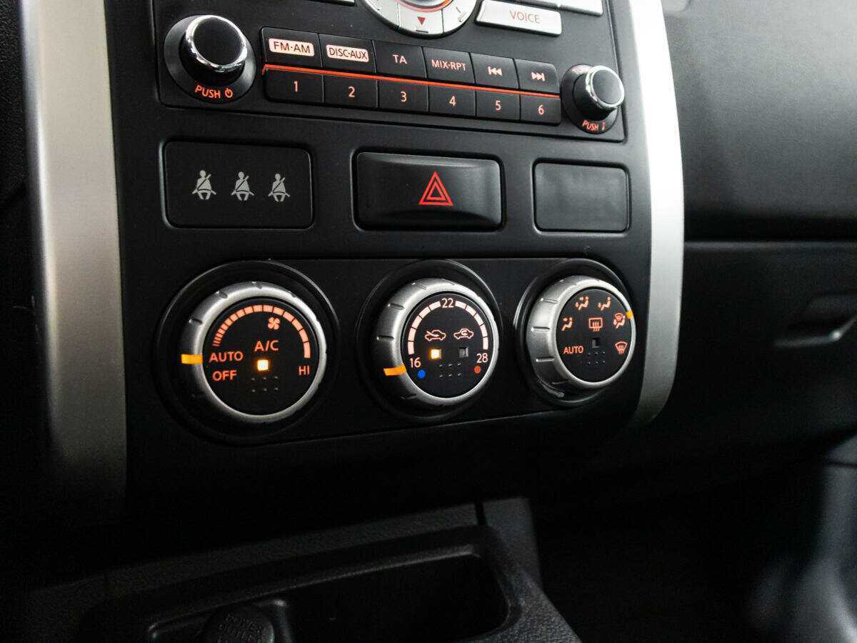 Nissan X-Trail, 2011 Фото №17