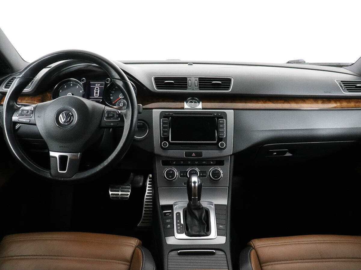 Volkswagen Passat CC, 2012 Фото №11