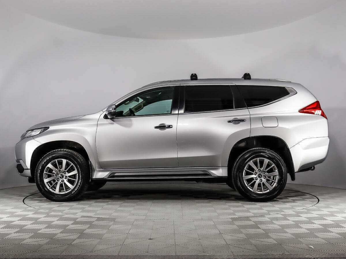 Mitsubishi Pajero Sport, 2020 Фото №8