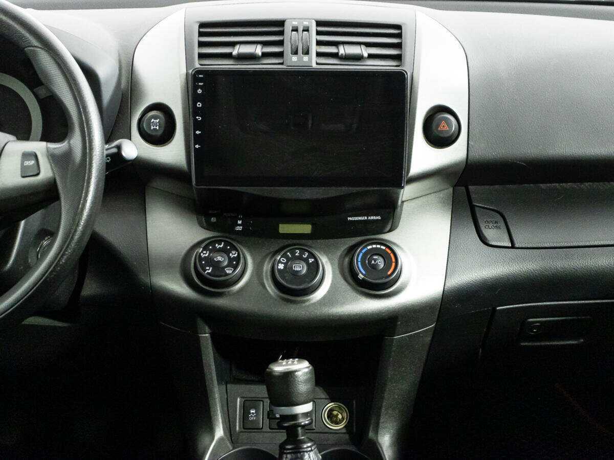 Toyota RAV4, 2010 Фото №13