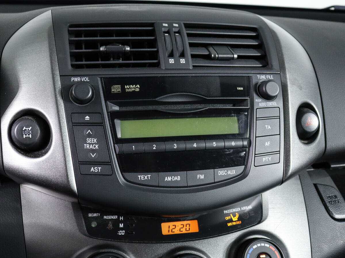 Toyota RAV4, 2010 Фото №13