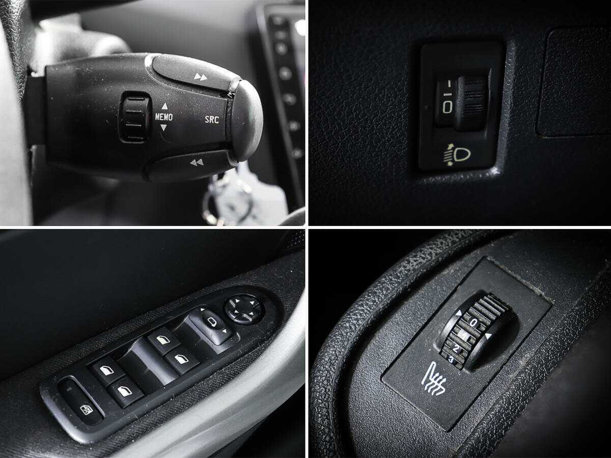 Peugeot 308, 2011 Фото №15