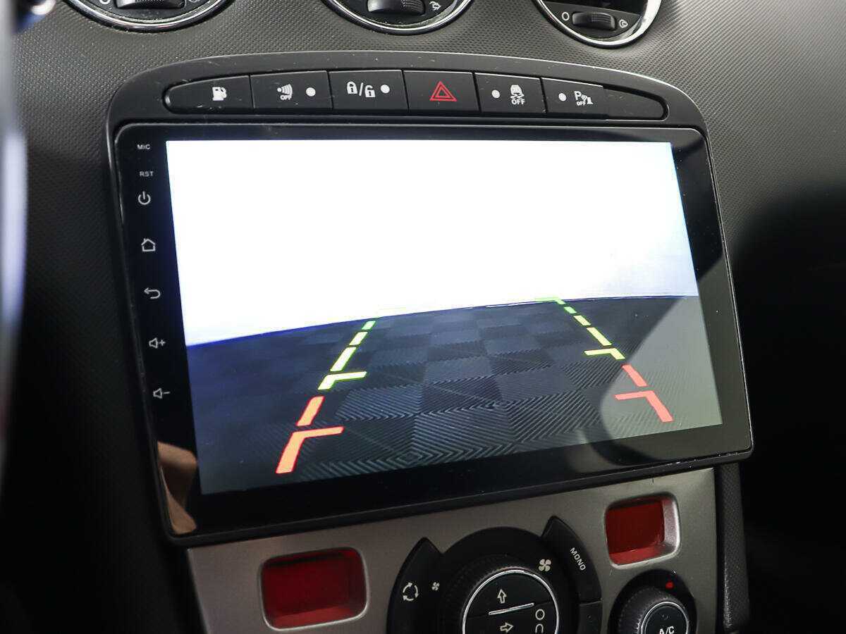 Peugeot 308, 2011 Фото №18