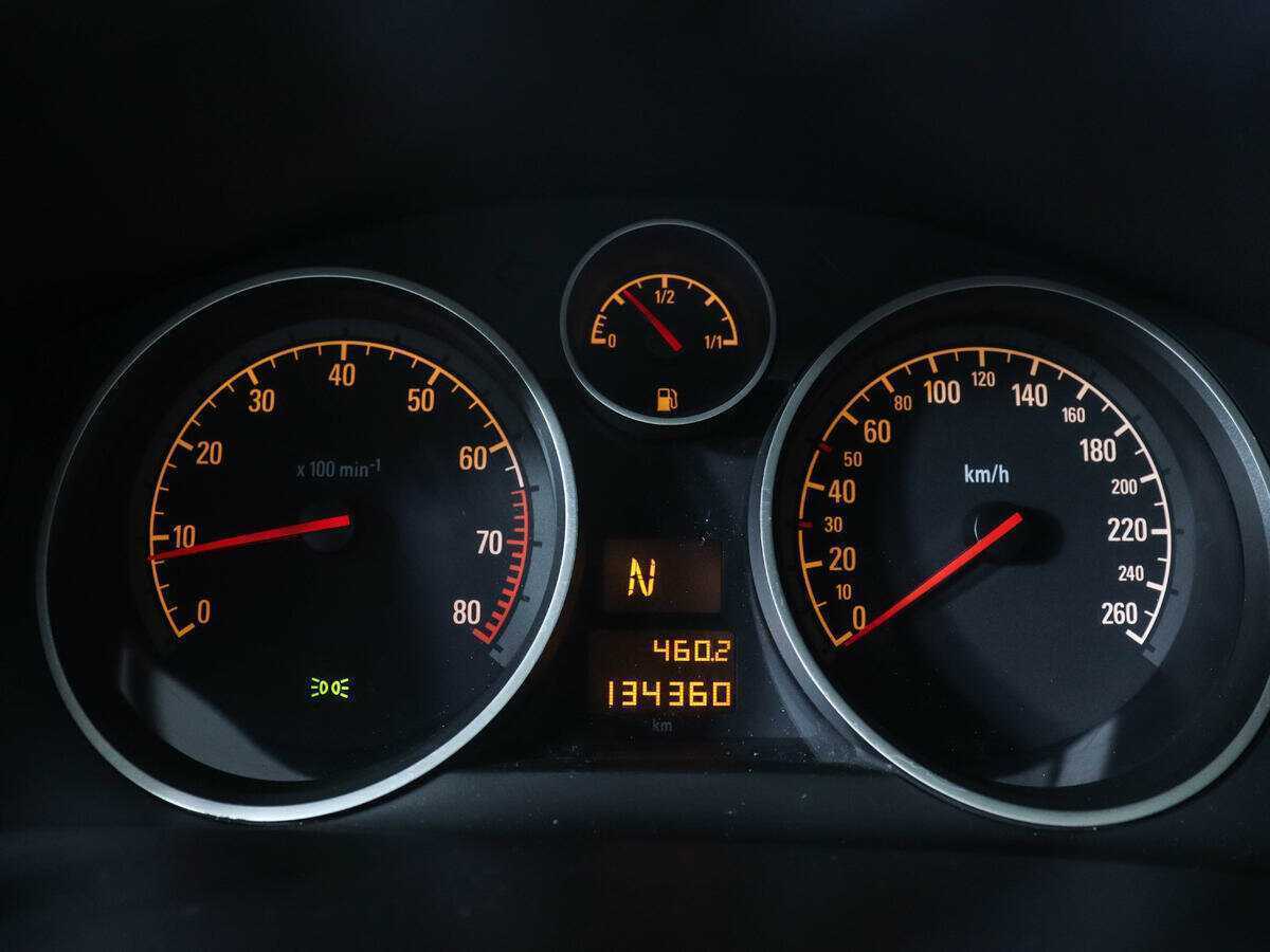 Opel Astra, 2011 Фото №11