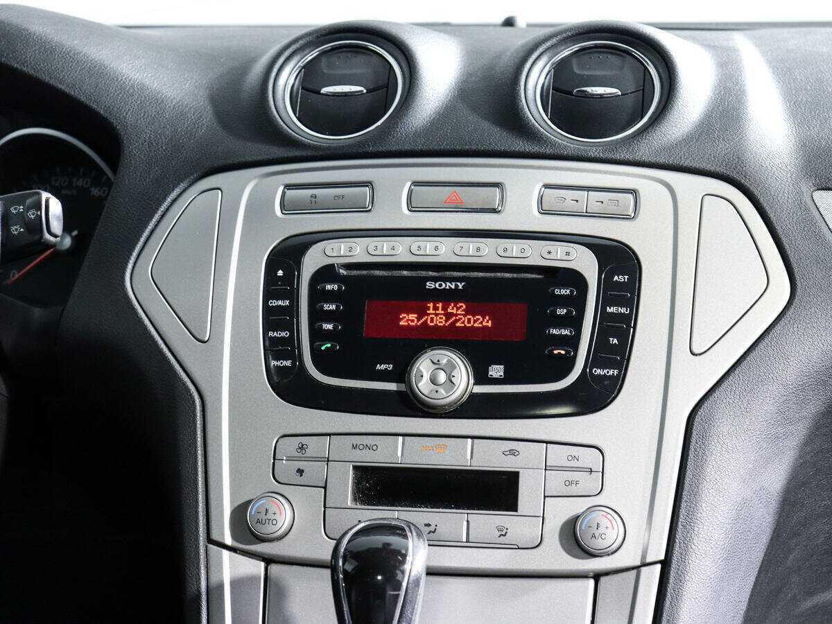 Ford Mondeo, 2009 Фото №11