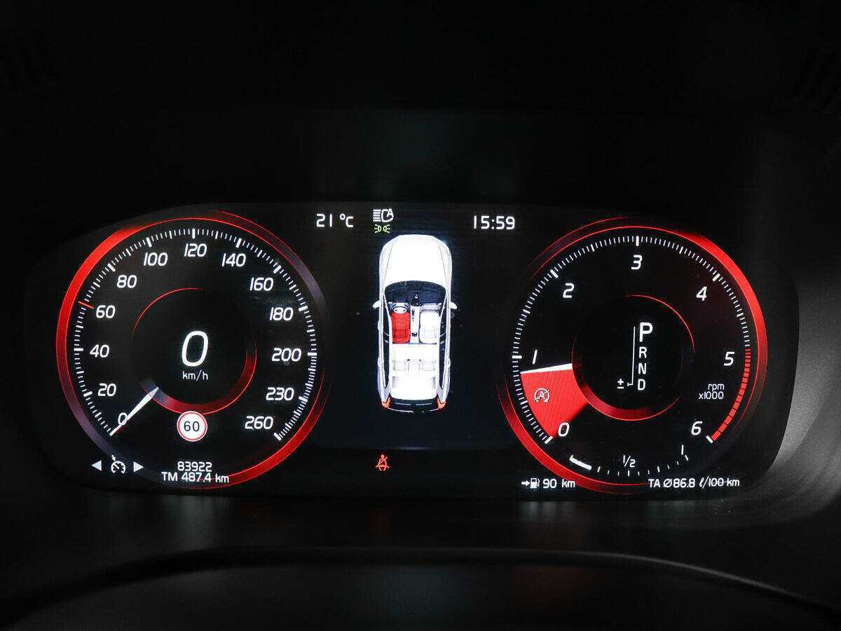 Volvo XC60, 2018 Фото №9