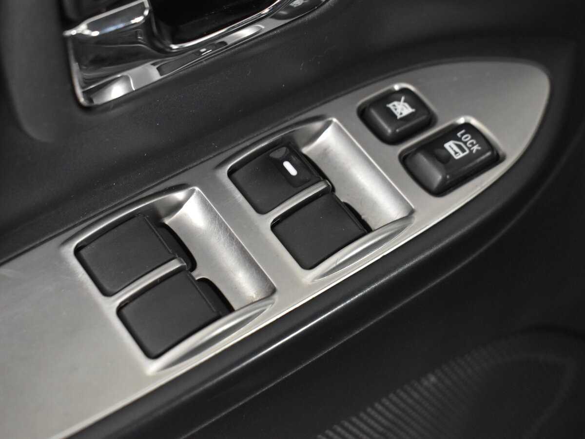 Mitsubishi Pajero, 2007 - 282 400 км. | Фото №7