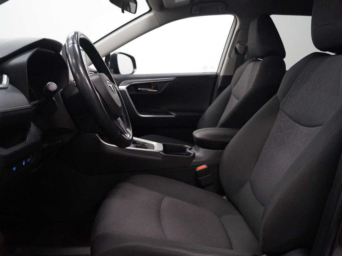 Toyota RAV4, 2020 Фото №17