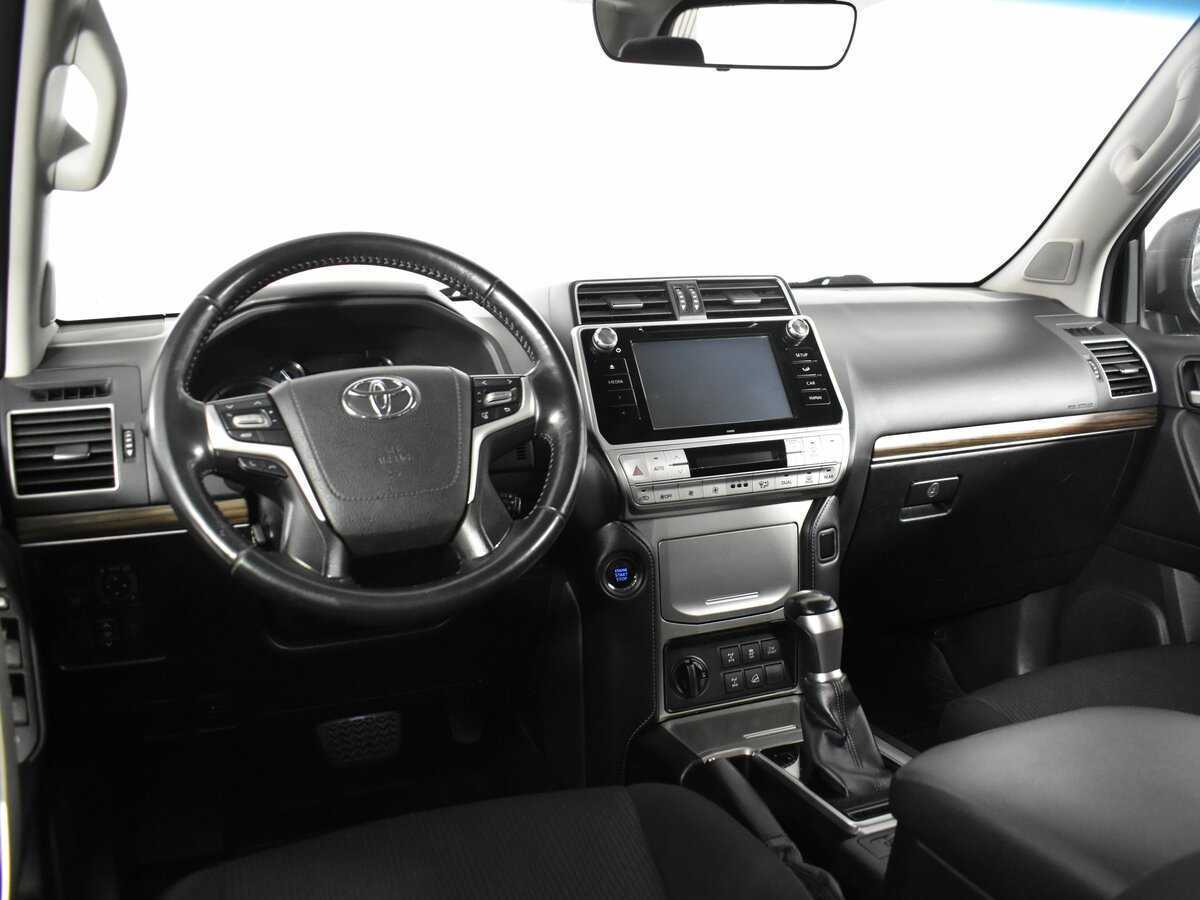 Toyota Land Cruiser Prado, 2018 Фото №13