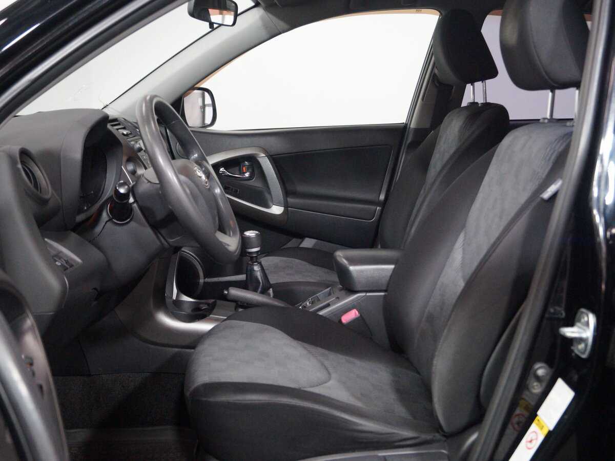 Toyota RAV4, 2011 Фото №11