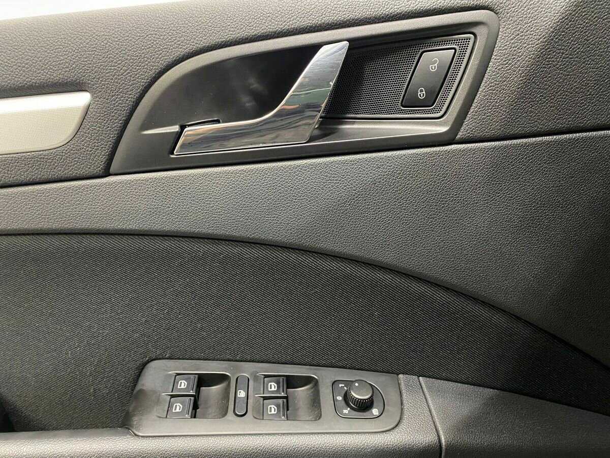 Skoda Superb DSG, 2011 Фото №13