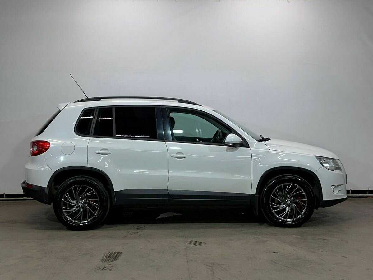 Volkswagen Tiguan, 2010 - 224 629 км. | Фото №4