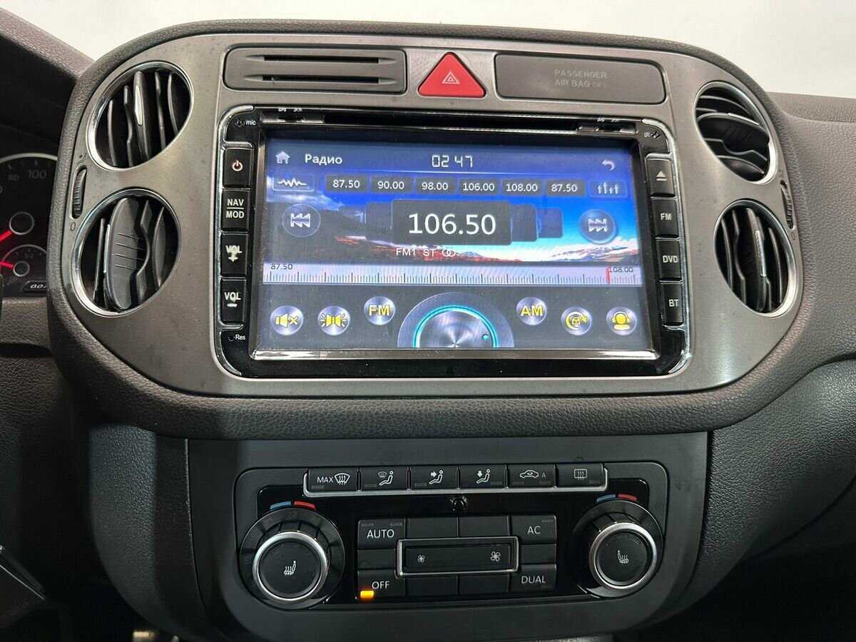 Volkswagen Tiguan, 2010 Фото №13