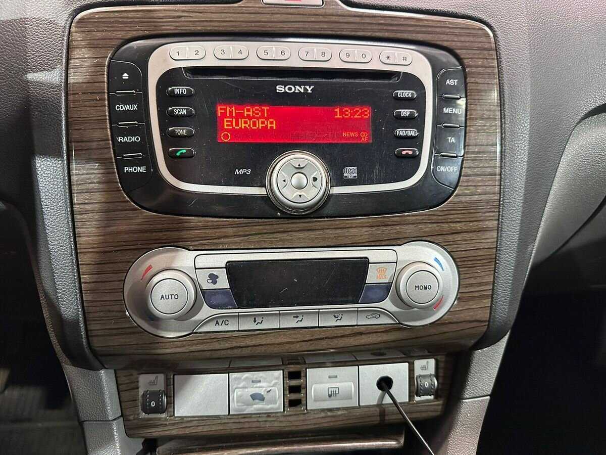 Ford Focus, 2008 Фото №13