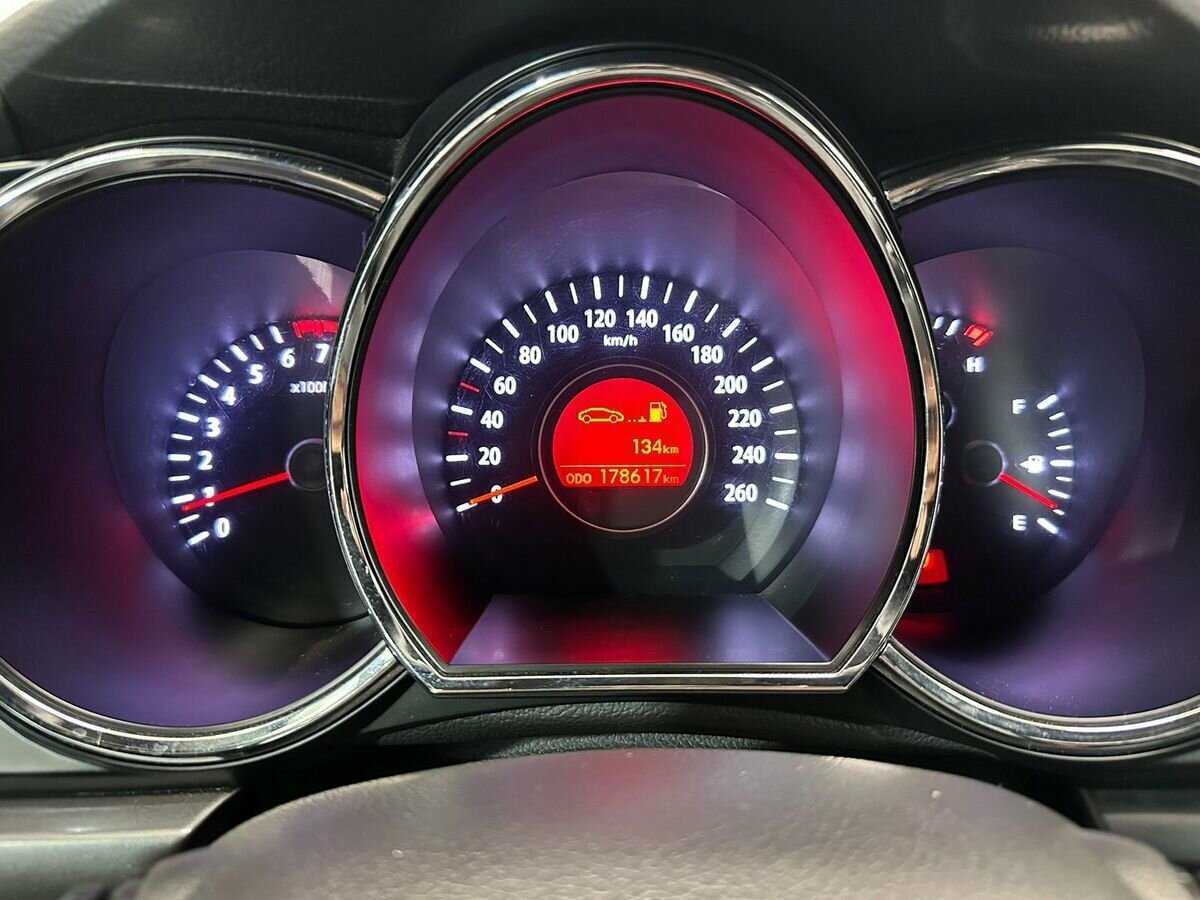 Kia Optima, 2011 Фото №12