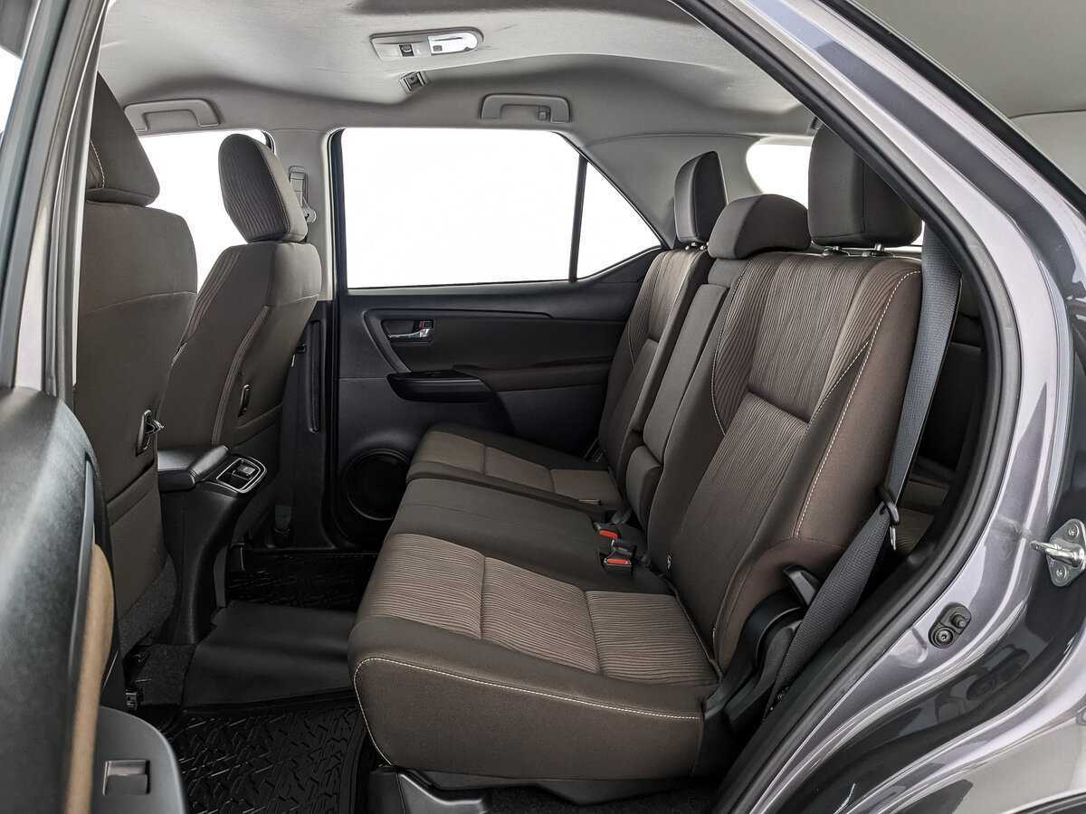 Toyota Fortuner, 2019 Фото №10