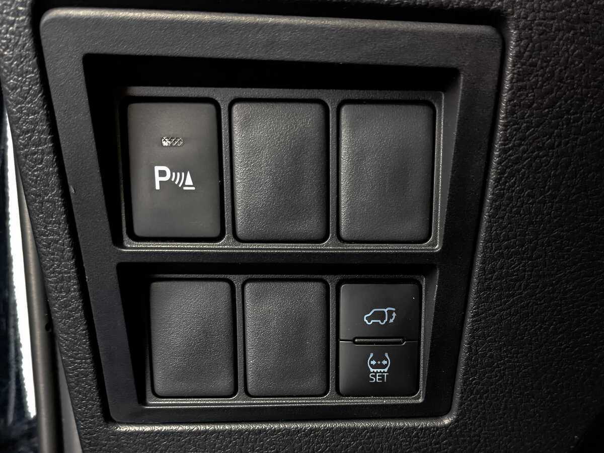 Toyota Fortuner, 2022 Фото №24