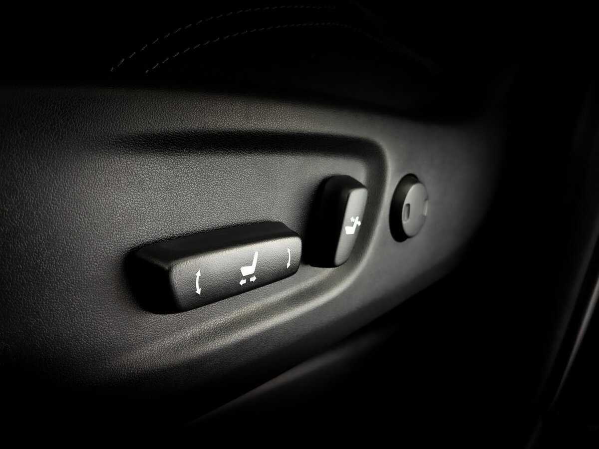 Toyota Land Cruiser Prado, 2019 Фото №17