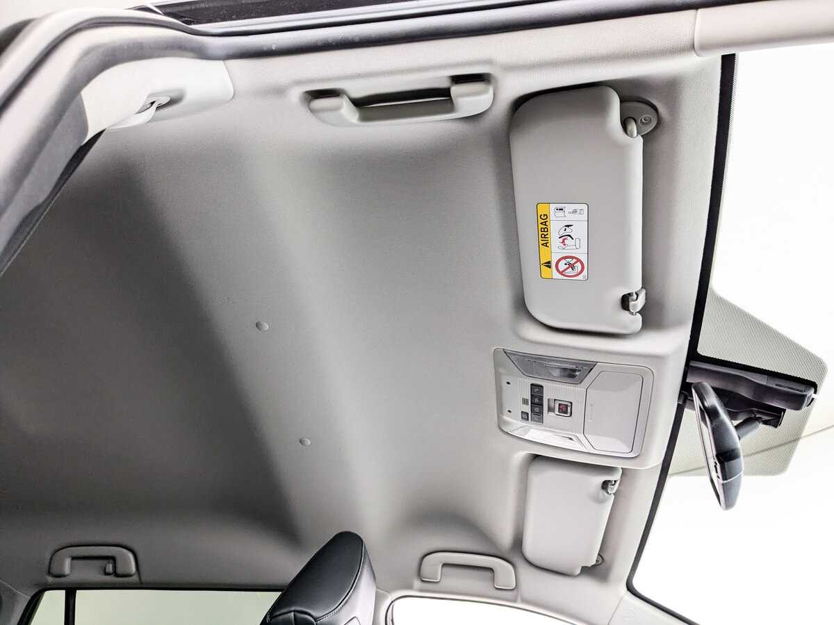 Toyota RAV4, 2021 Фото №19