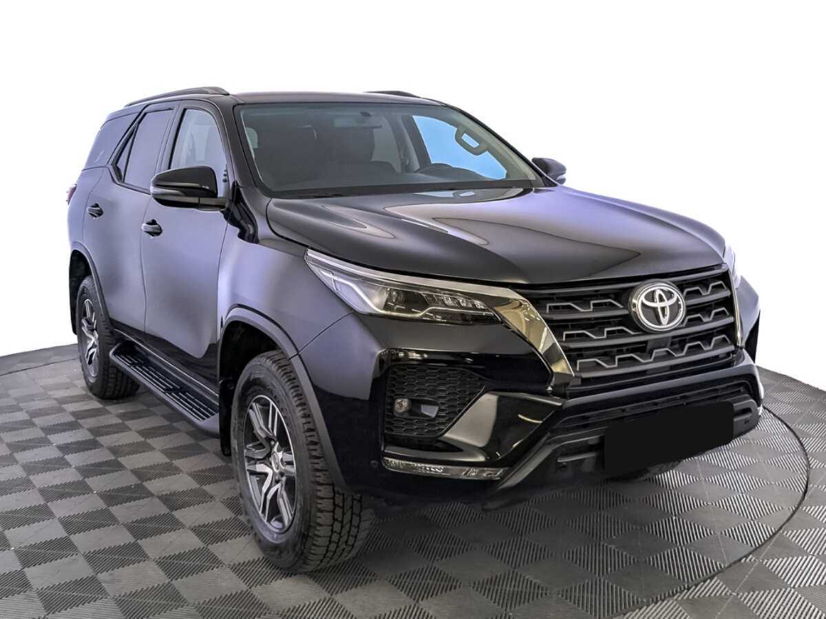 Toyota Fortuner, 2021 - 35 220 км. | Фото №3