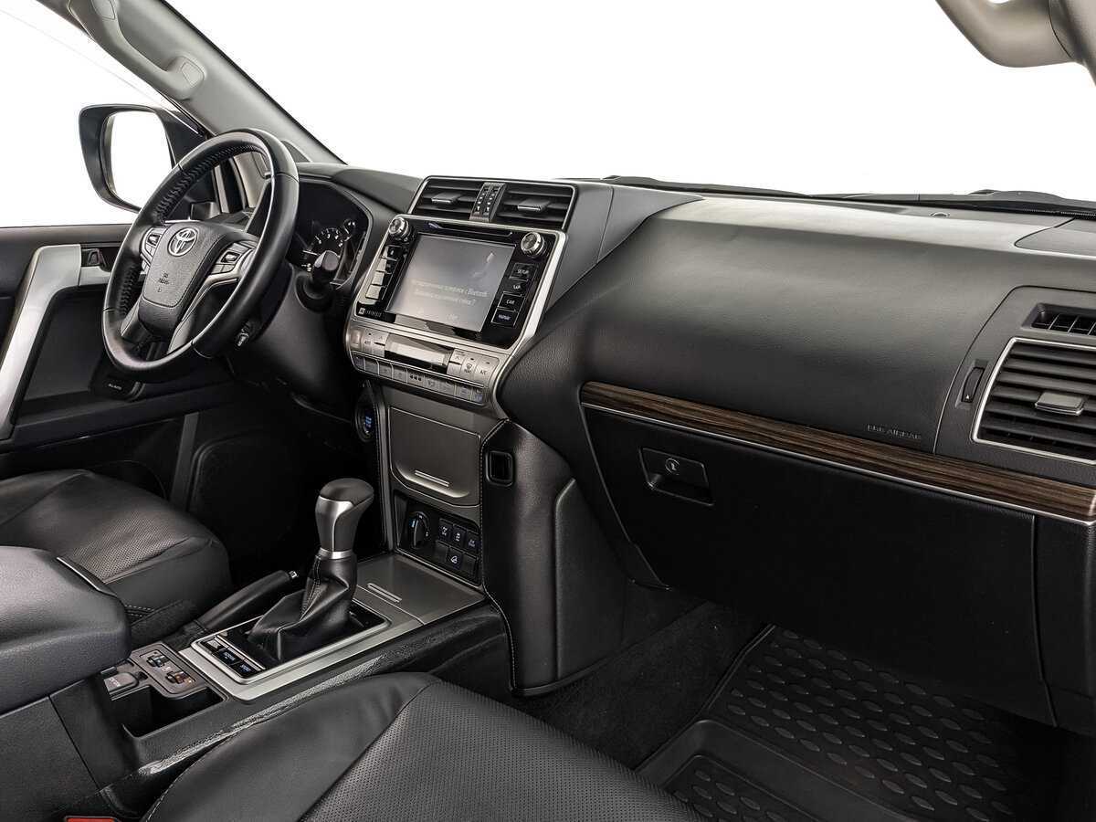 Toyota Land Cruiser Prado, 2020 Фото №9