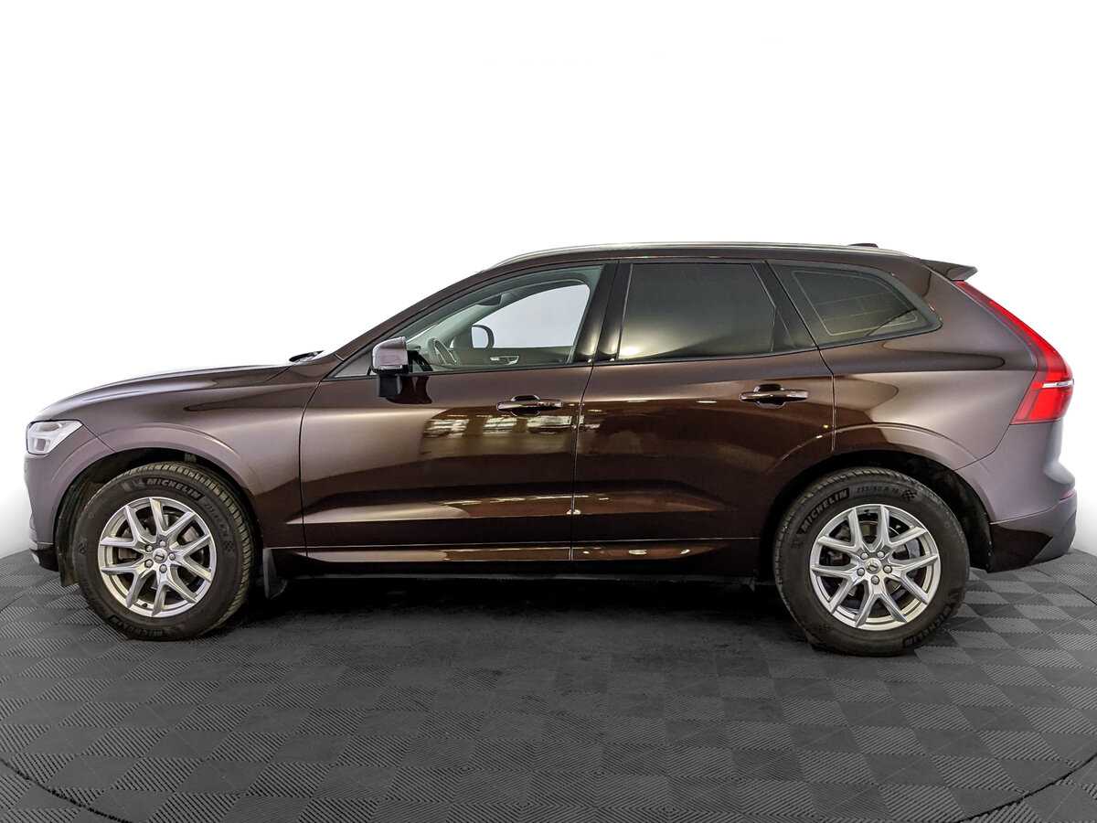 Volvo XC60, 2020 Фото №8