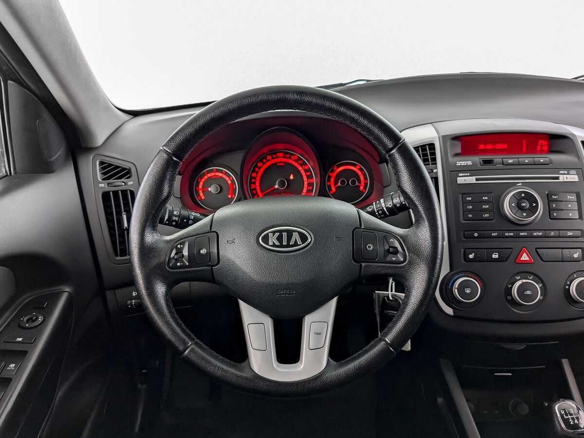 Kia Ceed, 2010 Фото №17