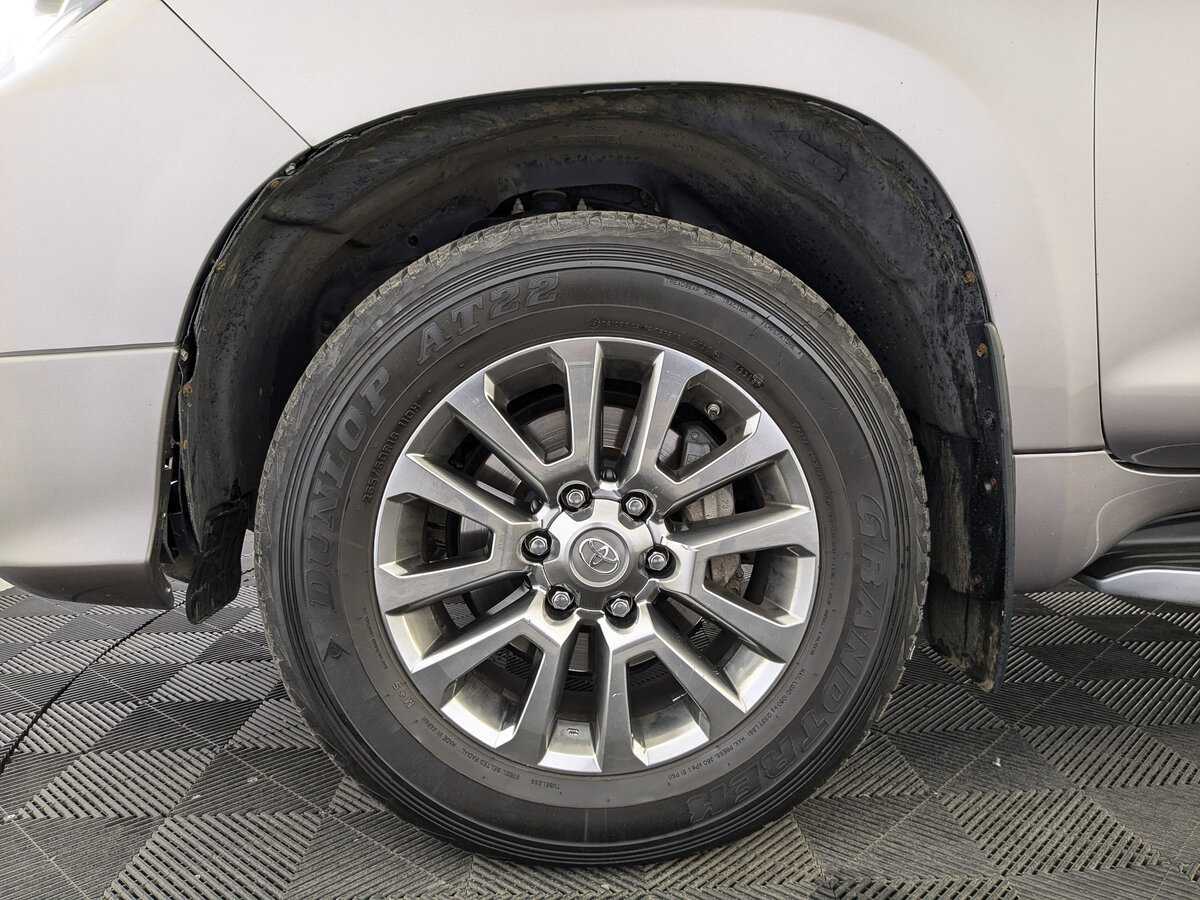 Toyota Land Cruiser Prado, 2018 Фото №12