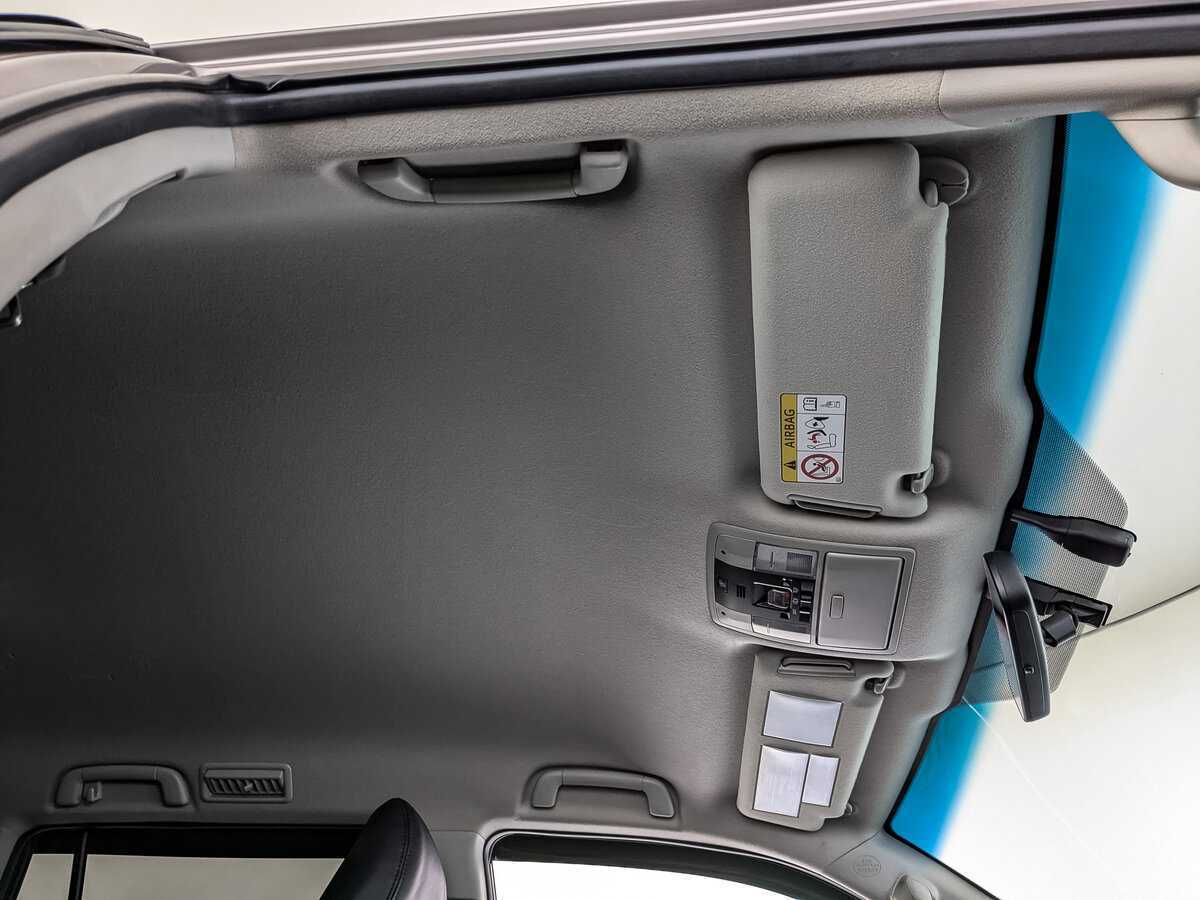 Toyota Land Cruiser Prado, 2018 Фото №22