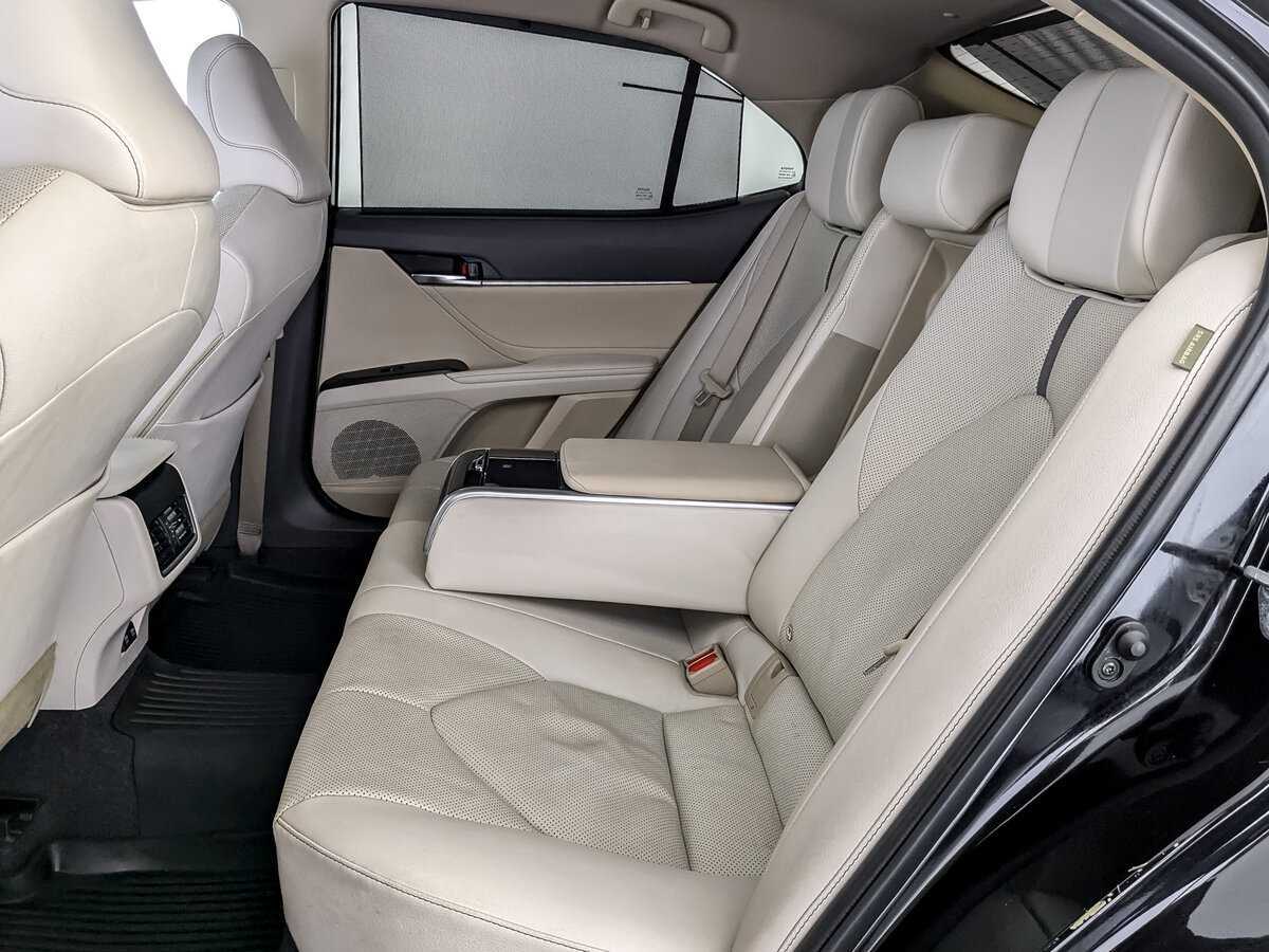Toyota Camry, 2021 Фото №10