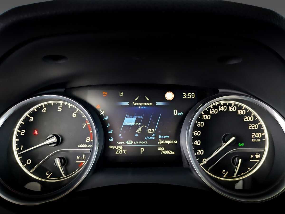 Toyota Camry, 2021 Фото №11