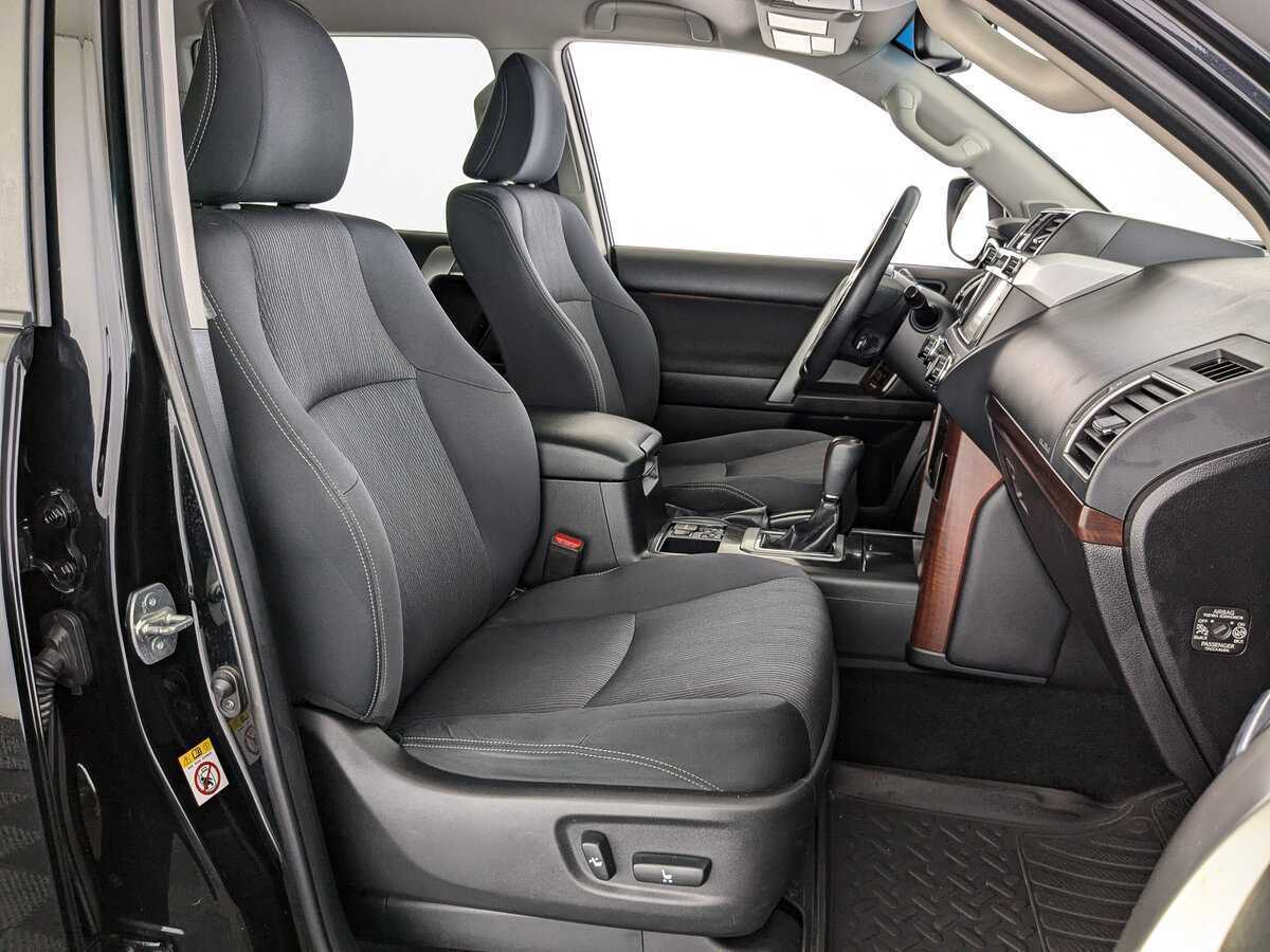 Toyota Land Cruiser Prado, 2016 Фото №20