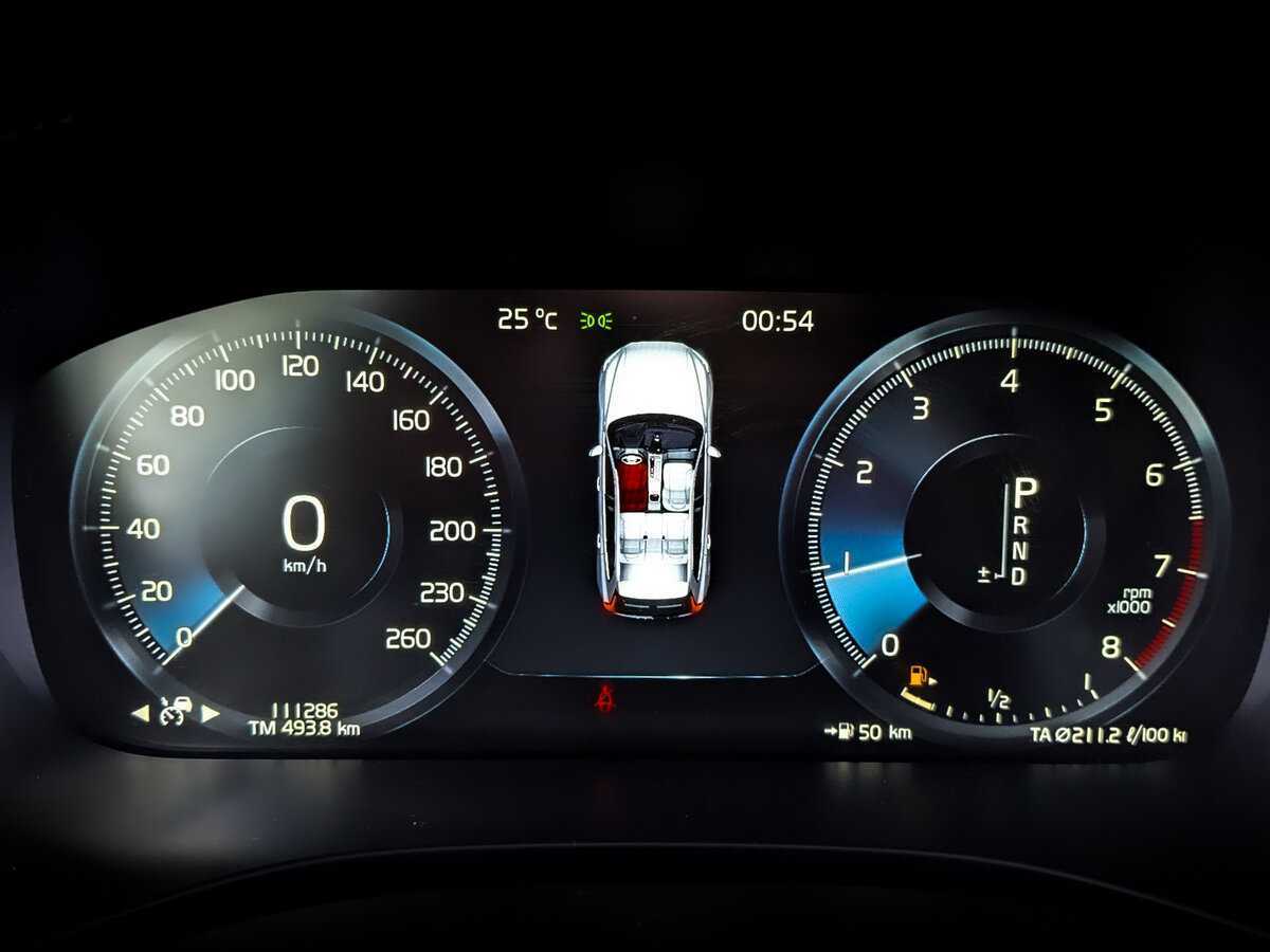 Volvo XC60, 2018 Фото №11