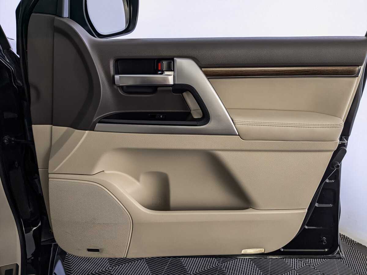 Toyota Land Cruiser, 2019 Фото №20