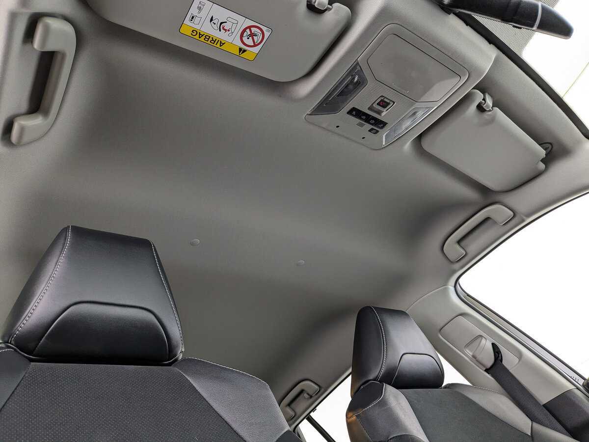 Toyota RAV4, 2021 Фото №19