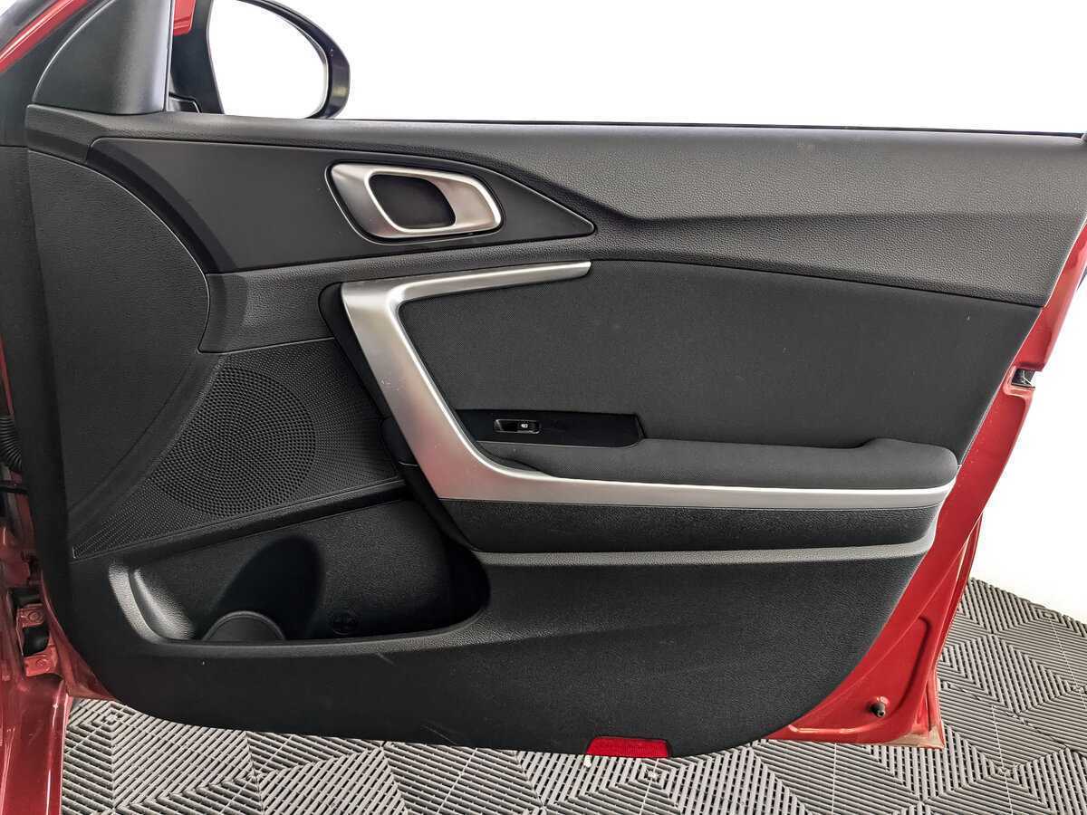 Kia Ceed, 2021 Фото №21